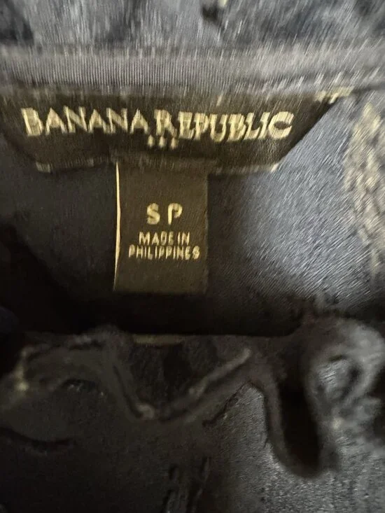 Banana Republic Lace Blouse Navy Blue Sheer Long Sleeve Petite - Picture 4 of 5